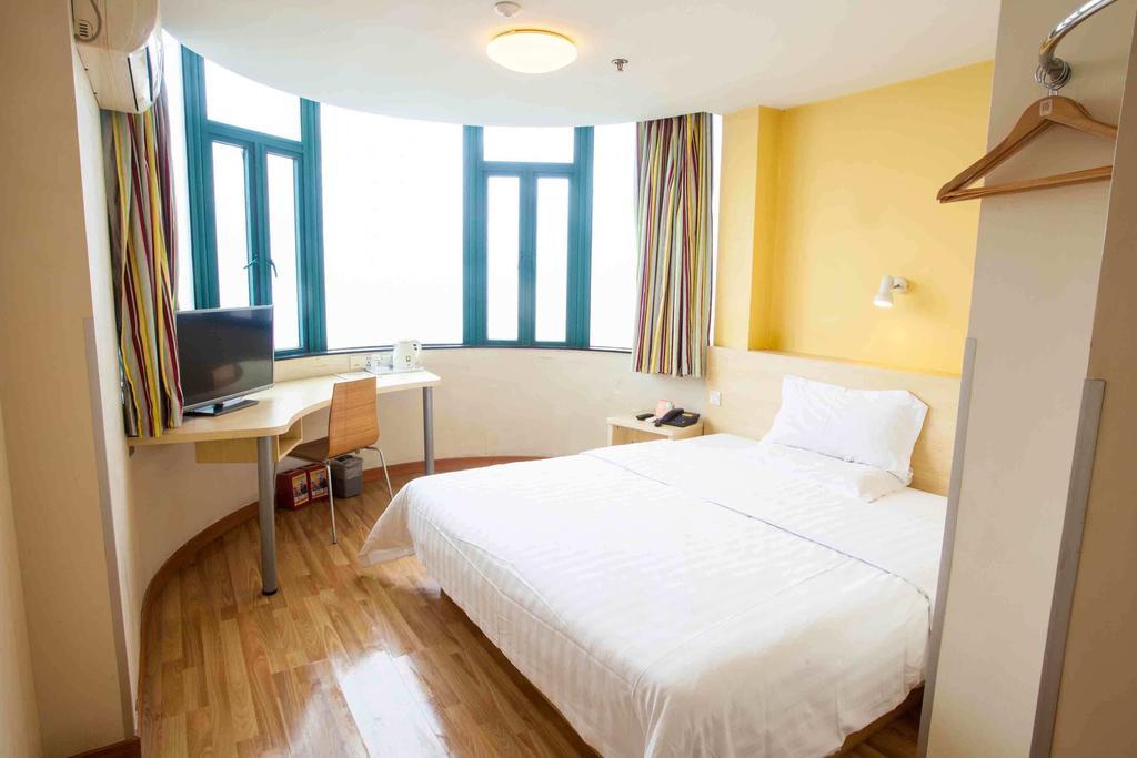 7 Days Inn Shenzhen Railway Station Екстериор снимка