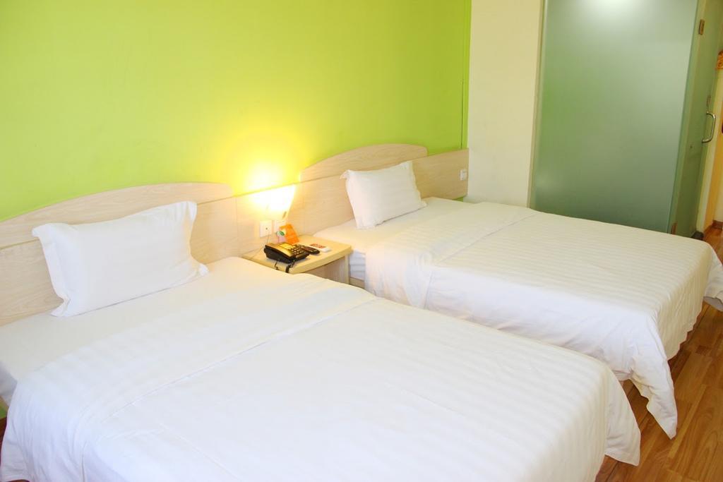 7 Days Inn Shenzhen Railway Station Екстериор снимка