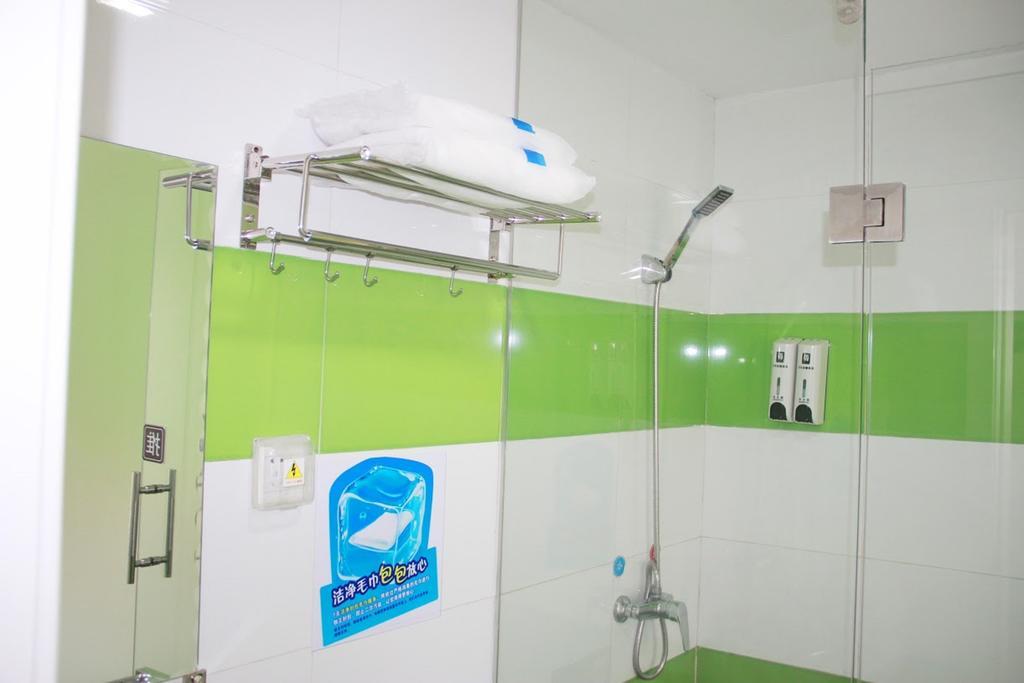 7 Days Inn Shenzhen Railway Station Екстериор снимка